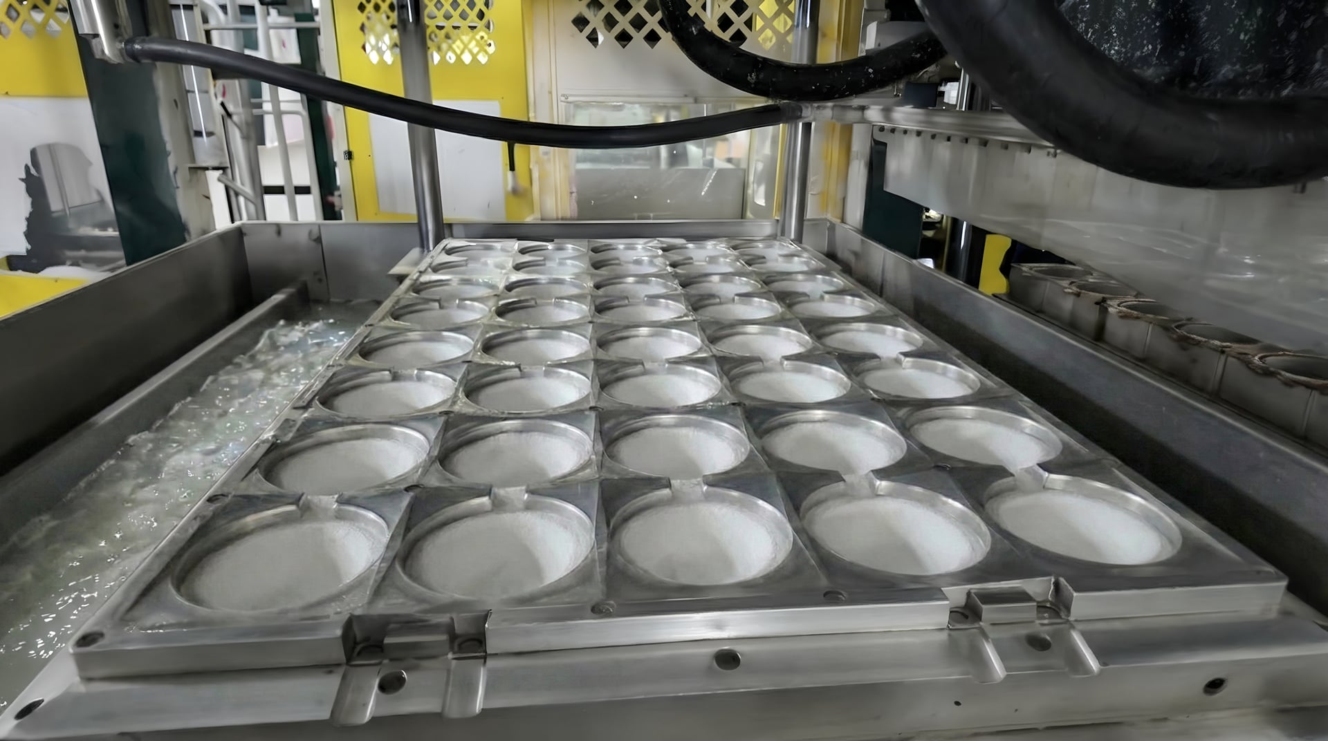 PFA-S1300 Forming Mould with plates being formed